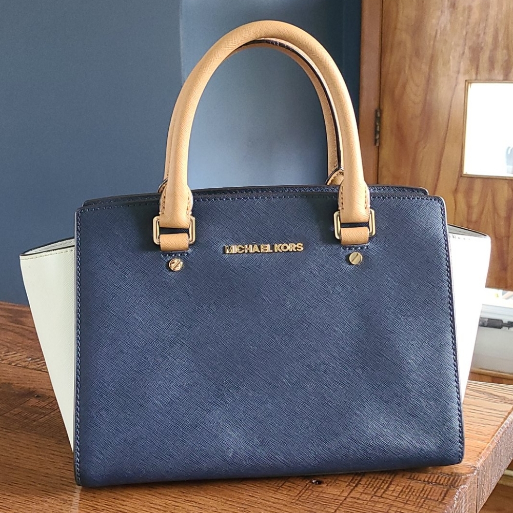 Michael Kors Bag